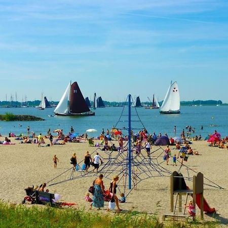 Appartement De Oliekan Medium Lemmer Zewnętrze zdjęcie
